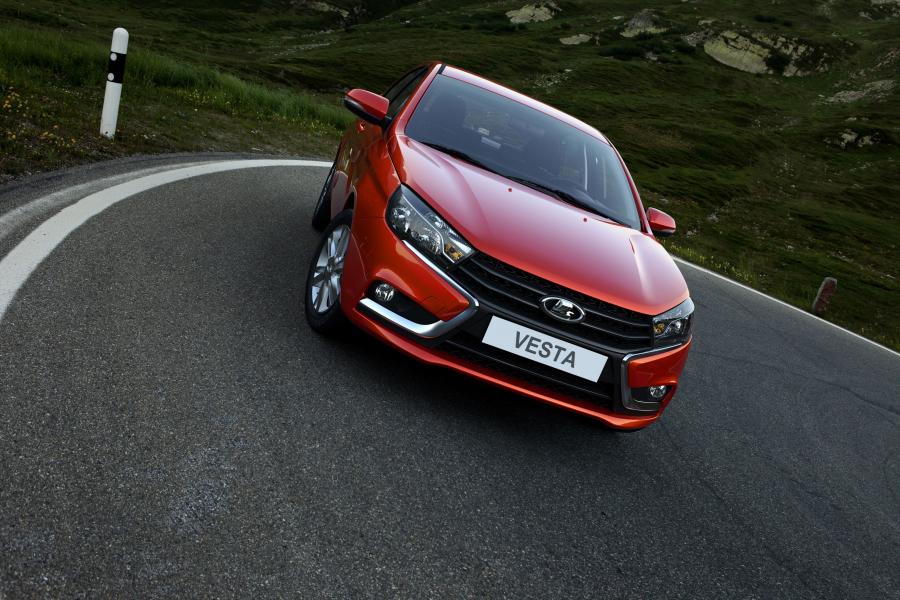  Lada Vesta (GFL) 2015 года  (фото 11 из 41)
